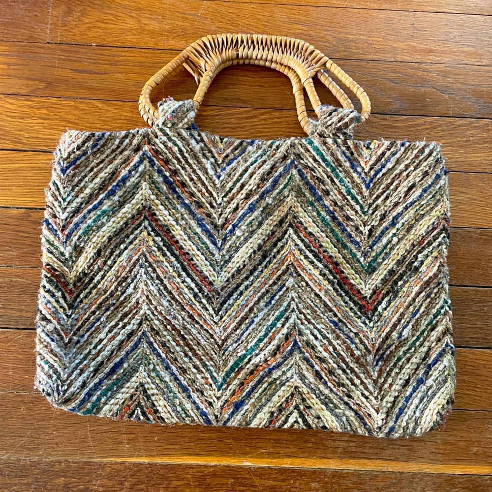 Vintage colorful purse with wooden handles